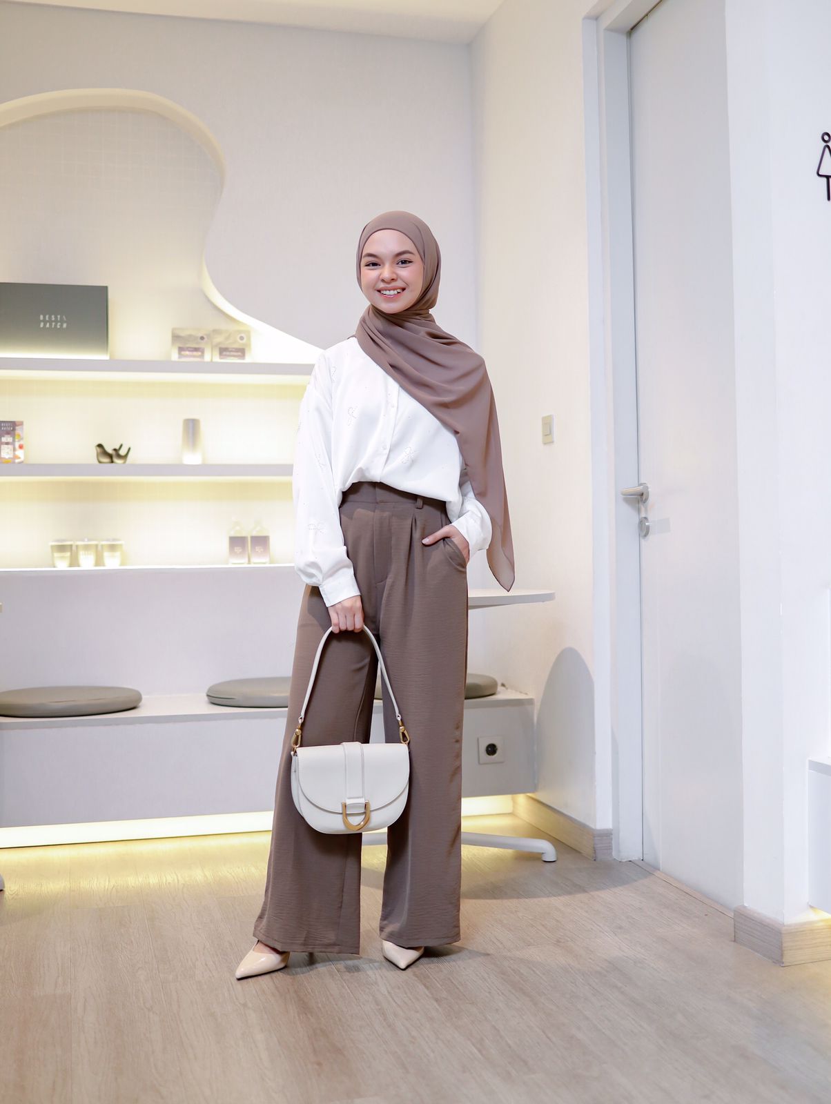 Carola Cullotes - Image 3