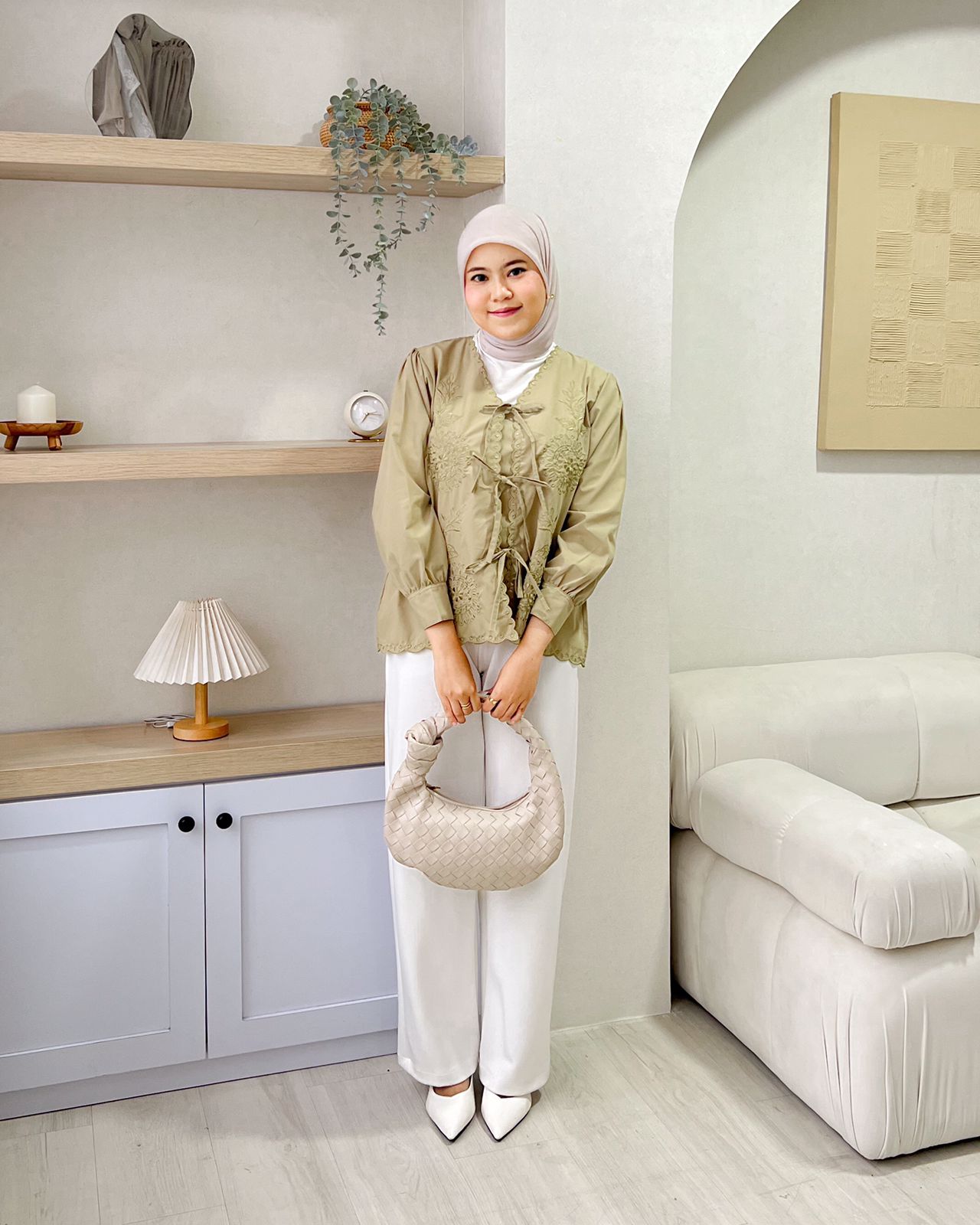 Alsya Blouse - Image 2