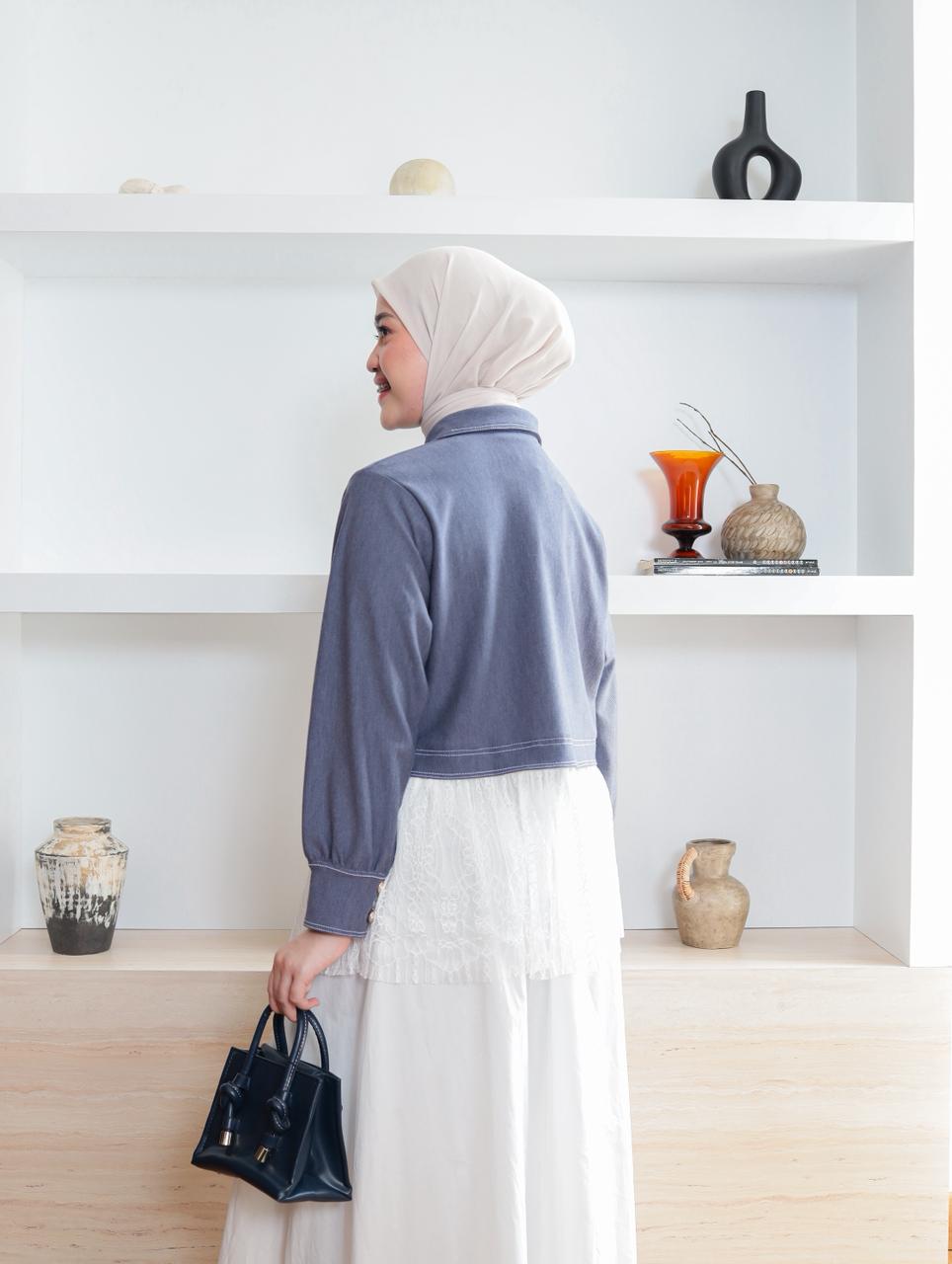 Varre Lace Shirt - Image 3