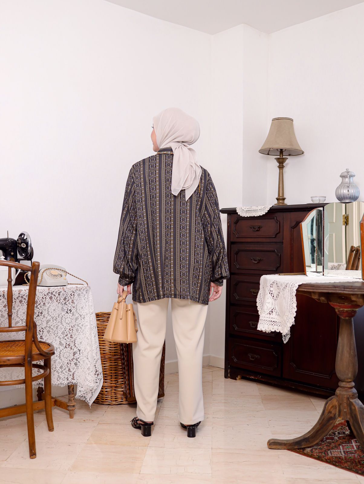Arika Shirt - Image 5
