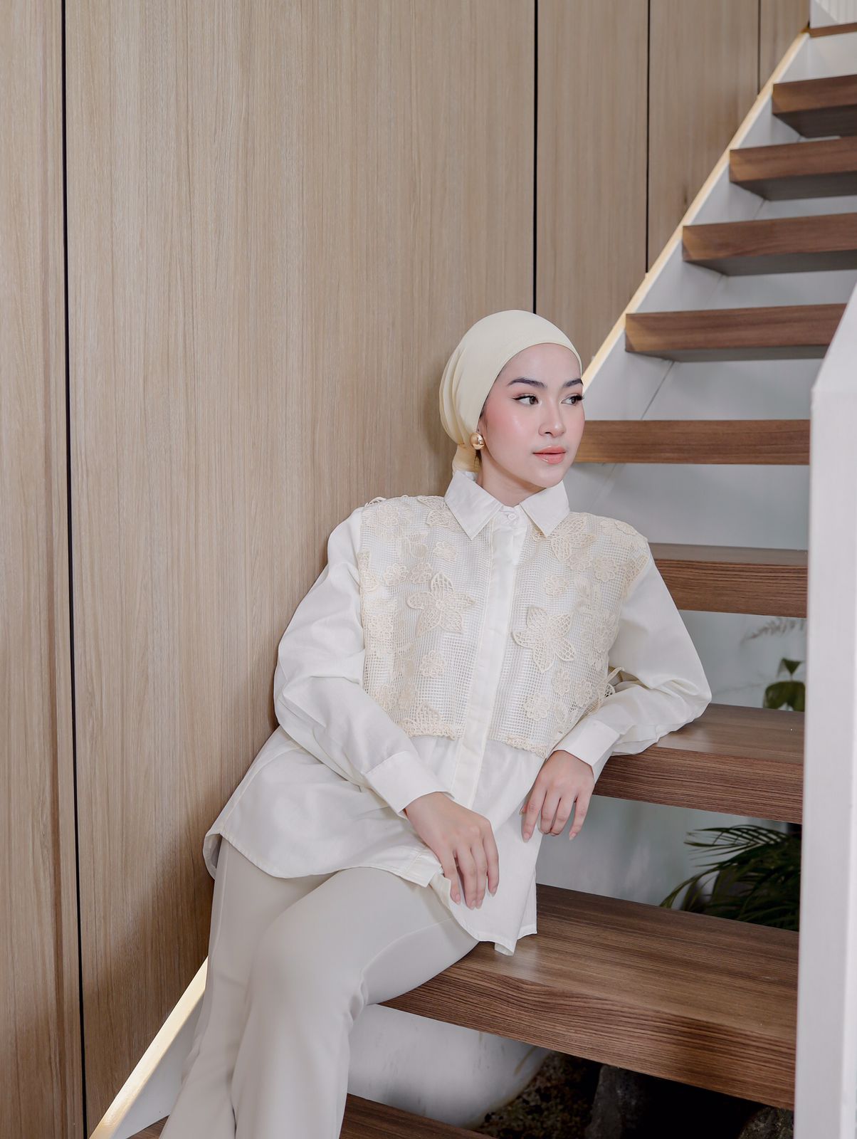 Freyana Lace Shirt - Image 6