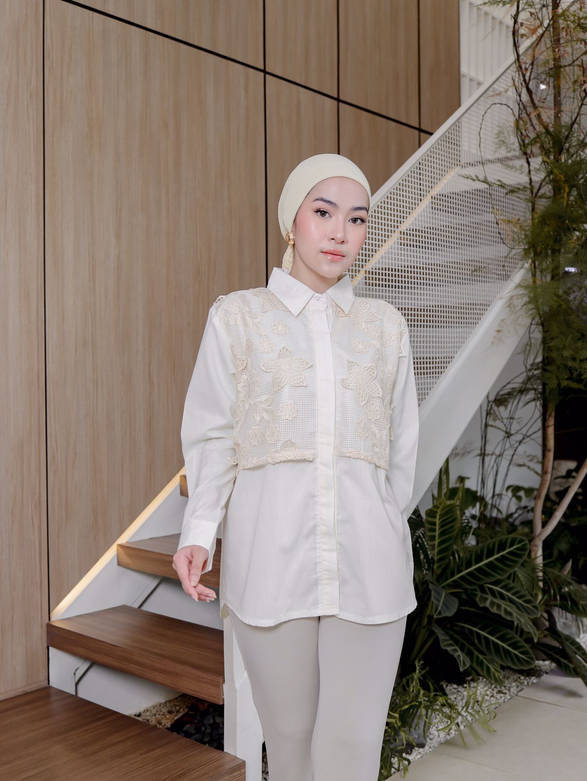 Freyana Lace Shirt - Image 5