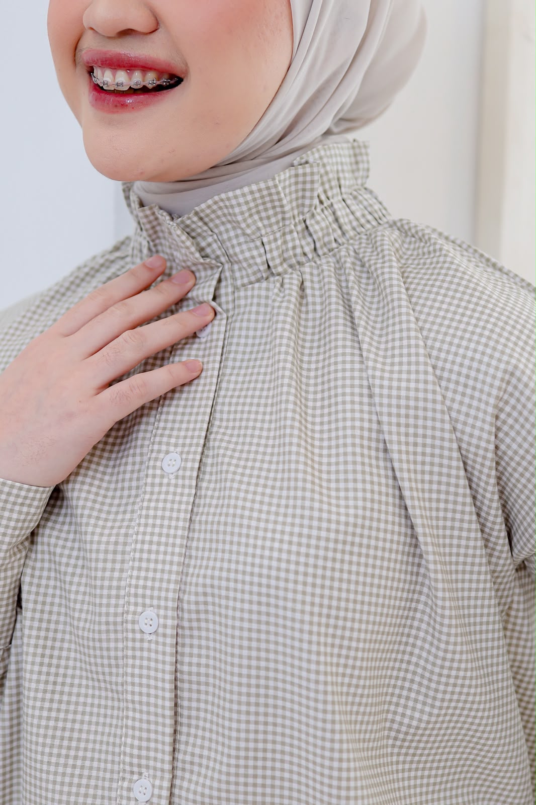 Femmy Shirt - Image 5